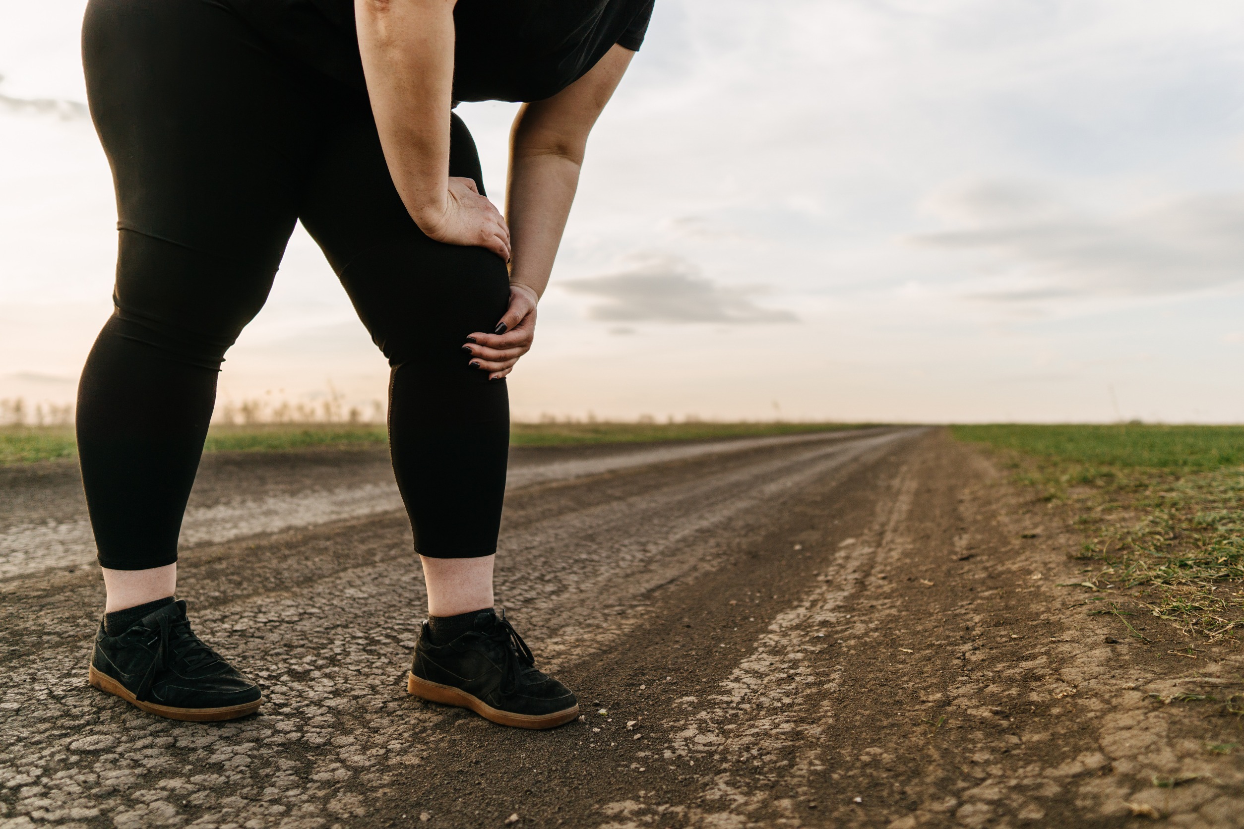 Związek między zespołem metabolicznym a bólem kolana w wieku średnim