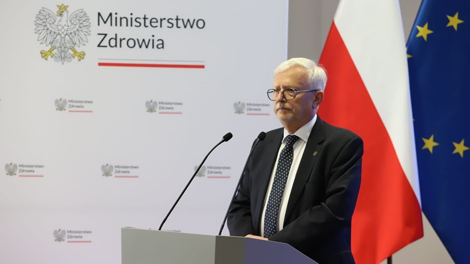 Prof. Czajkowski o postępowaniu w sytuacji przedwczesnego odpływania wód płodowych